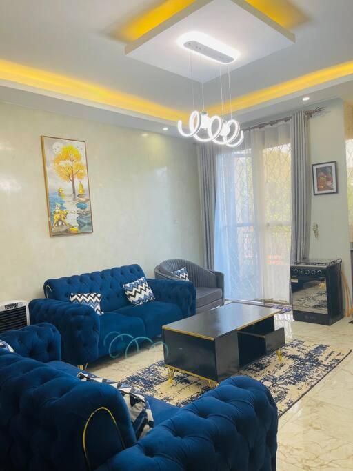 Renex Homes Namugongo Bagian luar foto