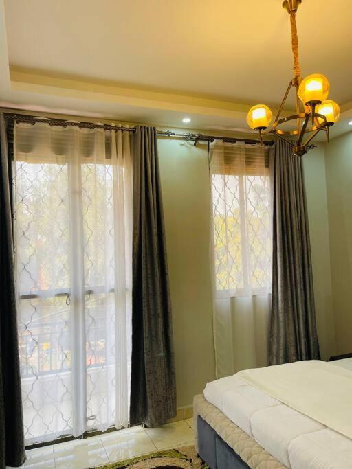 Renex Homes Namugongo Bagian luar foto